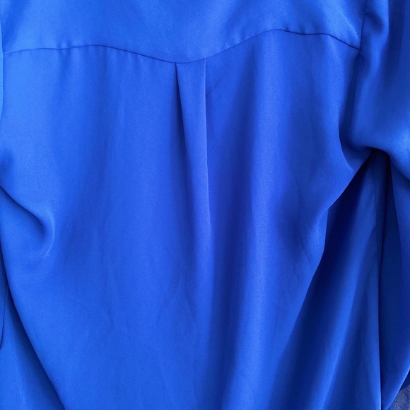 H&M Dressy Blue Blouse **New without Tags!** - Picture 5 of 8